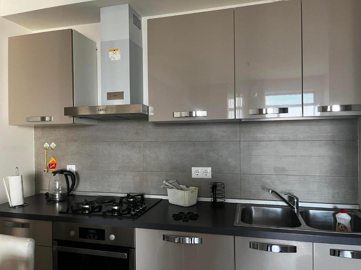 Sol'S M2 White Modern Apartments Tiflis Dış mekan fotoğraf