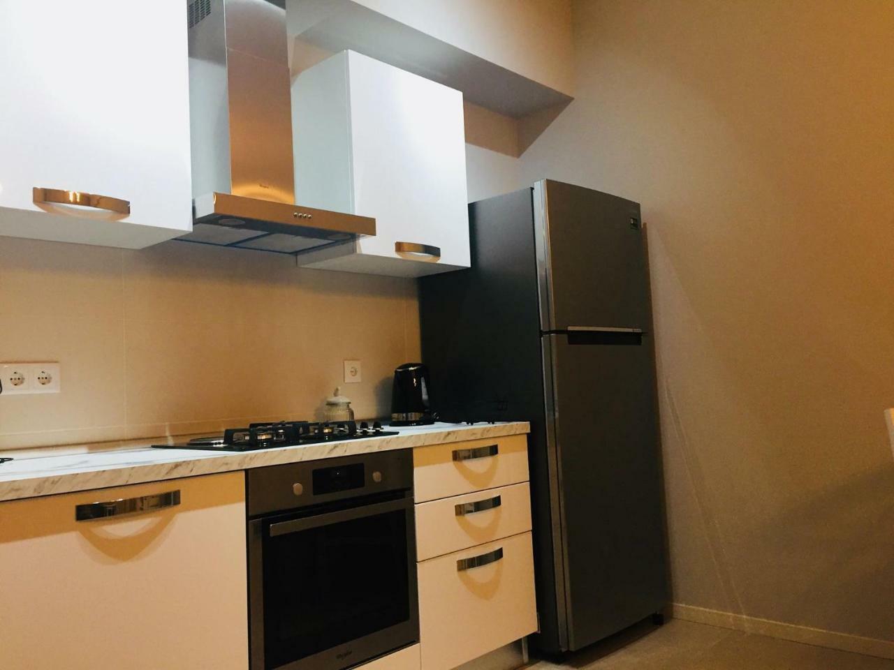 Sol'S M2 White Modern Apartments Tiflis Dış mekan fotoğraf
